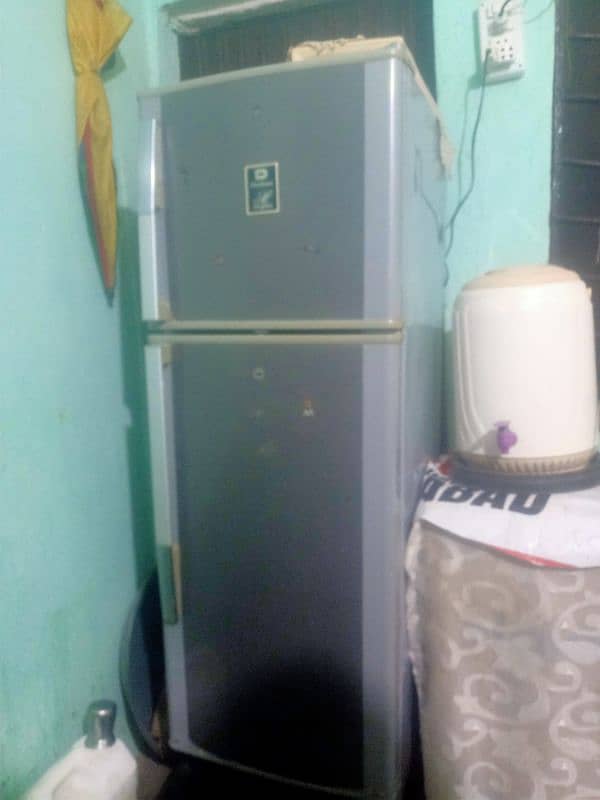 dawalance refrigerator sell krna he new Lena hai fullsize ka 6