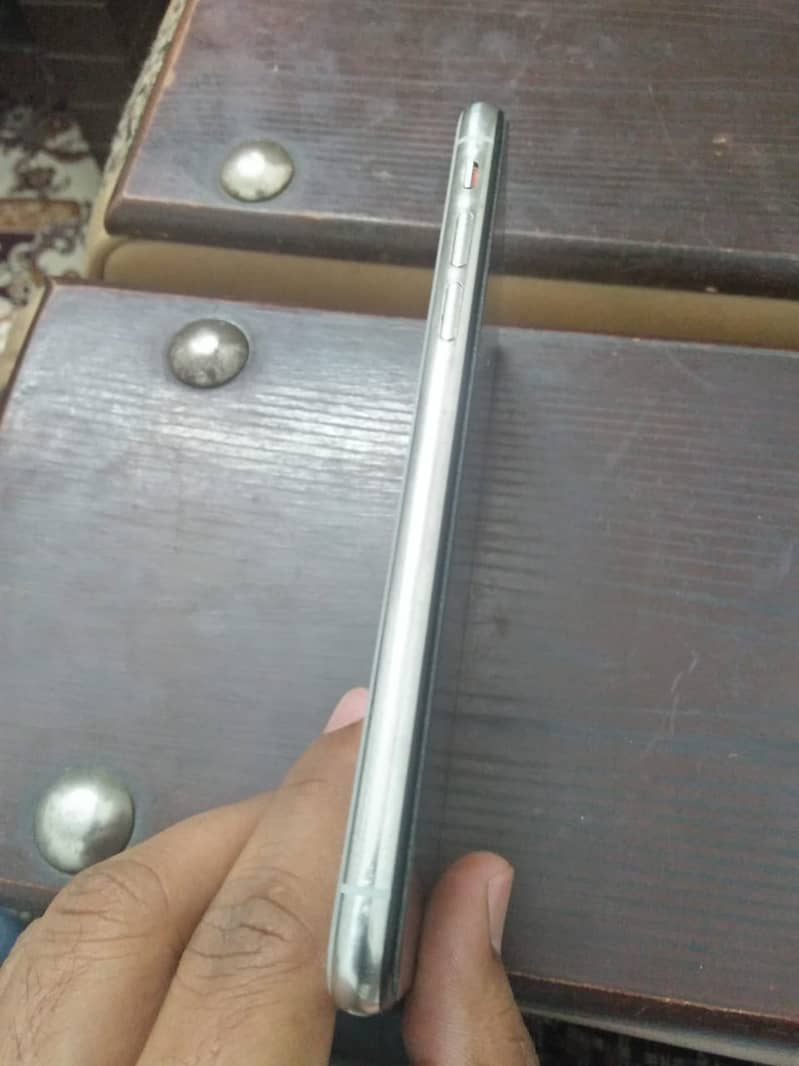 Apple iPhone X 1