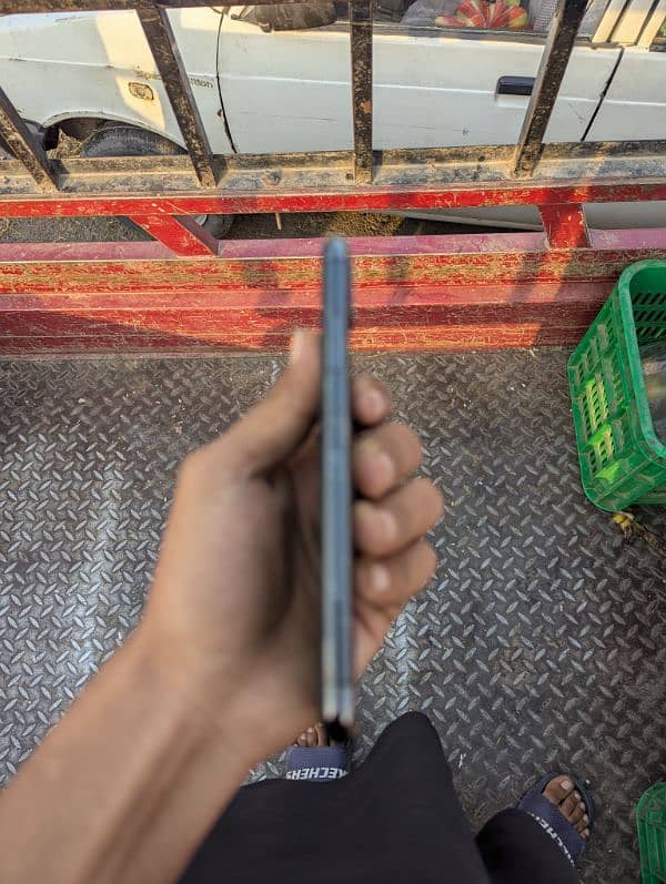 I PHONE X PTA APPROVED 64 MEMORY FACE ID OFF 3