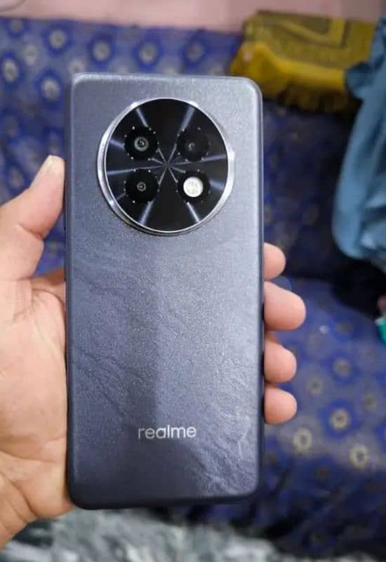 Realme 13 plus 1