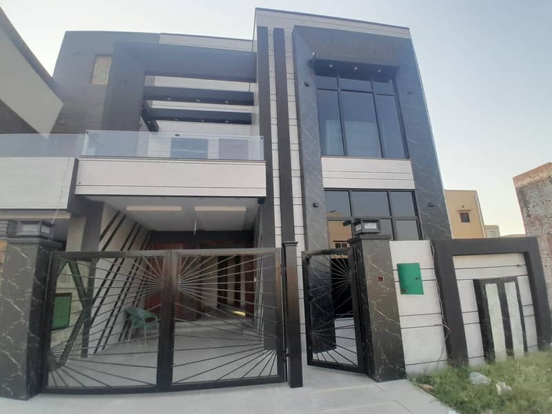 MODERN DESIGN BRAND NEW HOUSE 5 MARLA AVAILABLE FOR SALE IN PHASE ONE BAHRIA ORCHARD 0