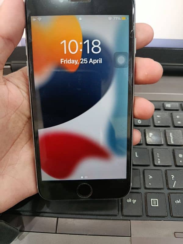 2Mobiles Tecno Spark 8c & iphone 6s 2