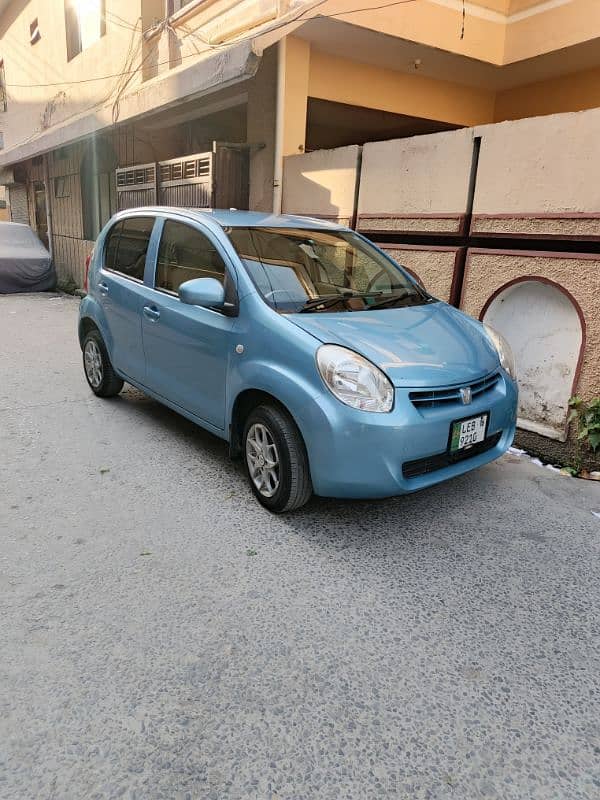 Minor paint Toyota Passo 2012 3