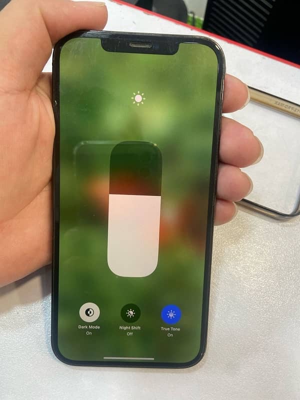 Iphone 12 pro max 1