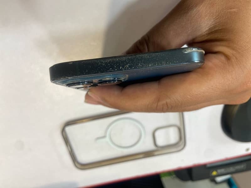 Iphone 12 pro max 9