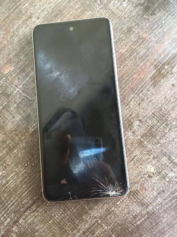 Infinix hot 40i 4 4 128GB 3
