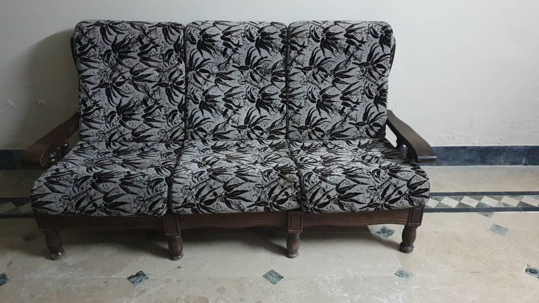 3 +2 Sofa Set 1