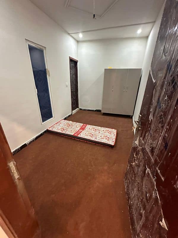 Furnished Room available for rent near 6th road Rawalpindi 3