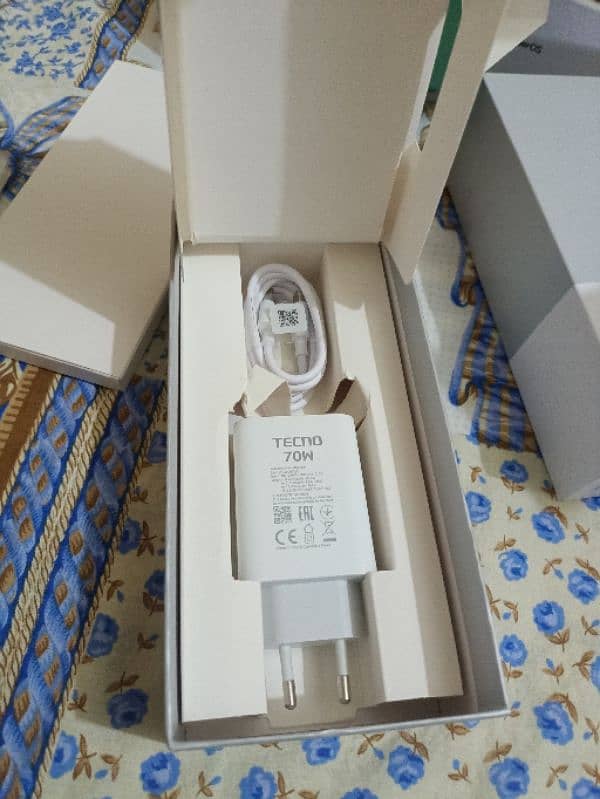Tecno camon 30 design edition 8gb 256gb 5