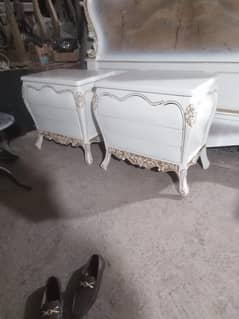 furniture polish/furniture paint/deco paint/wood polish services