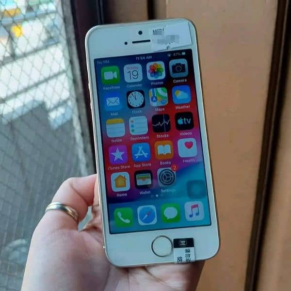 iphone 5s PTA approved 64gb memory my wtsp/0329-48-80-566 1