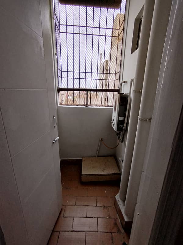 1 Bed Lounge Studio Flat For Rent 5