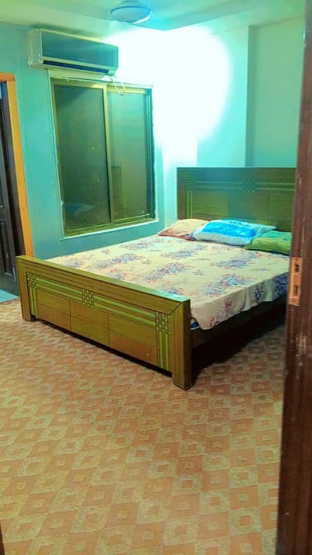 2 bed rom ful furnished safe & scour coupel allow bahria Town safe and secure n 8