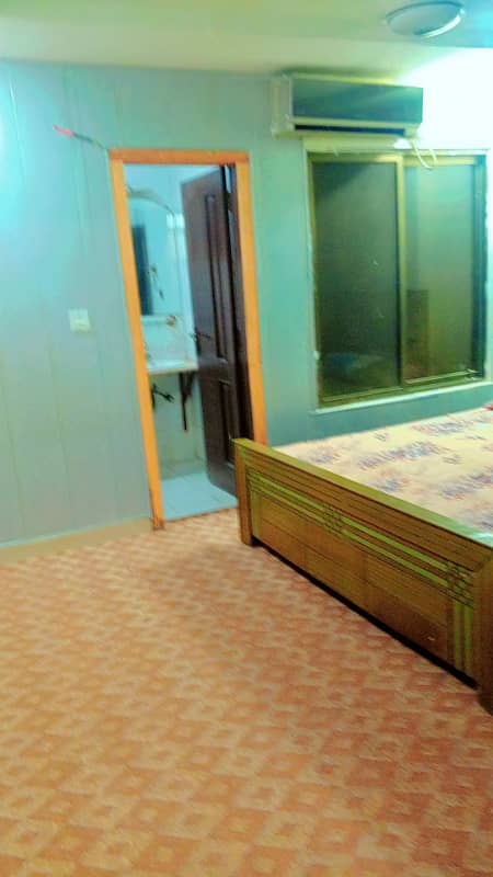 2 bed rom ful furnished safe & scour coupel allow bahria Town safe and secure n 9