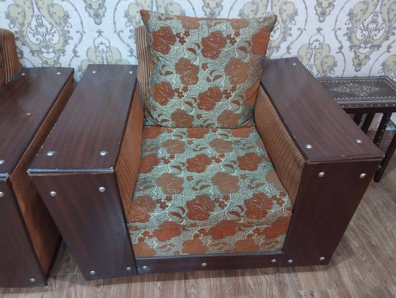 6 Seater Sofa Set used 1