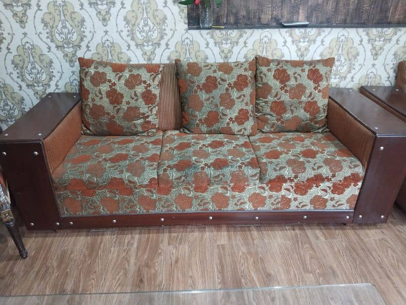 6 Seater Sofa Set used 2