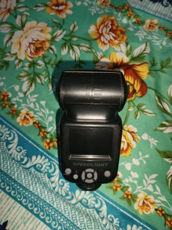 Apkina TL900 Flash Gun 11