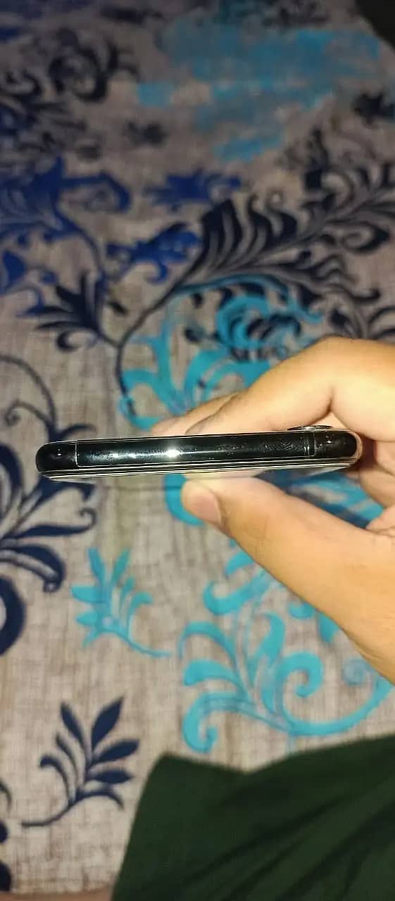IPHONE XS MAX PTA APPROVED 64 GB DUAL SIM PTA 1