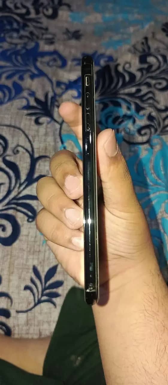 IPHONE XS MAX PTA APPROVED 64 GB DUAL SIM PTA 2
