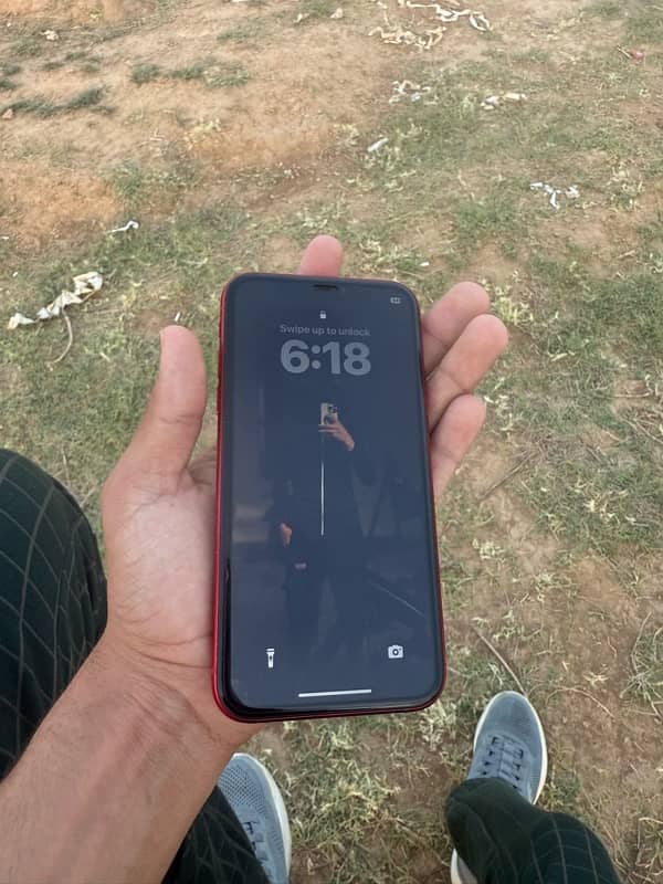 iPhone XR 64gb non pta red color 3