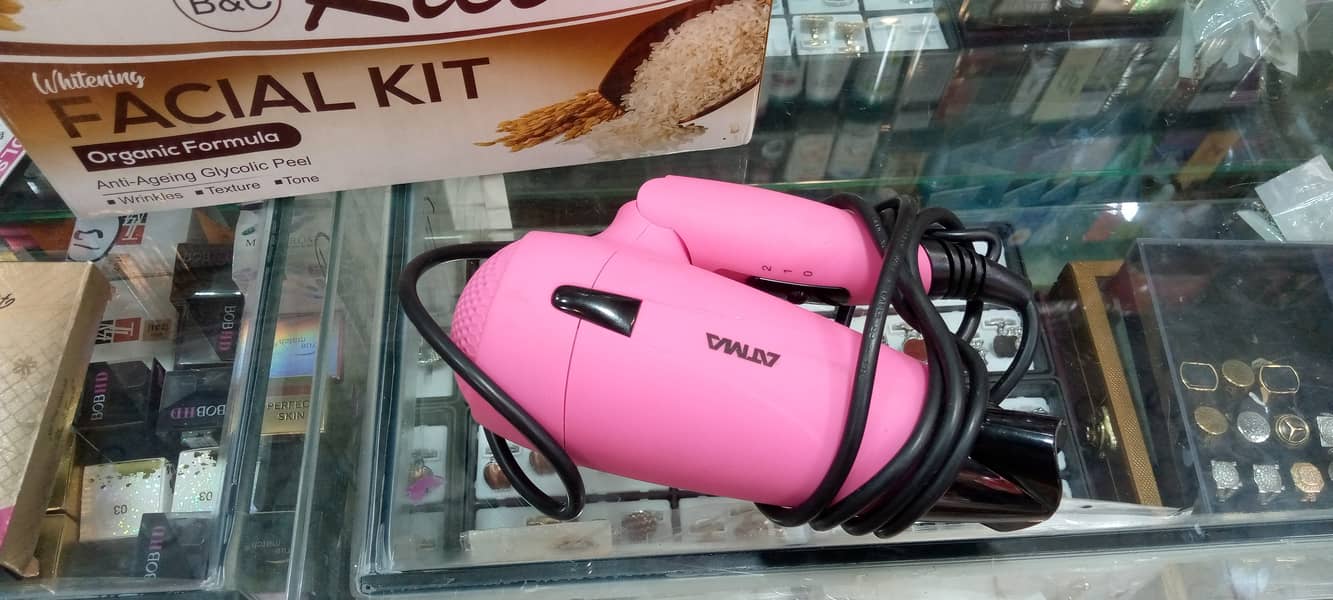 Makeup kit for sale 1