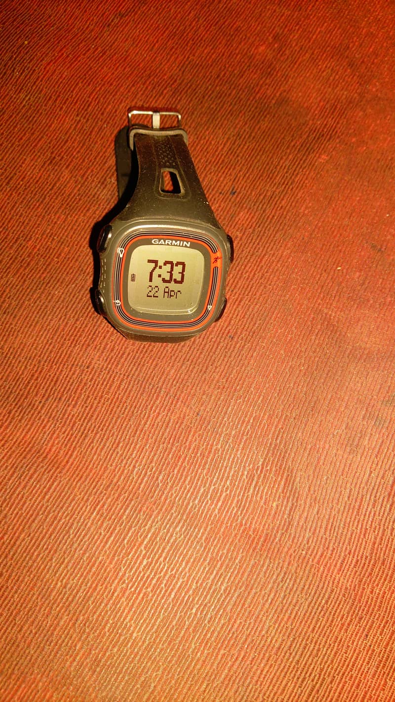 GARMIN Forerunner 10 GPS Watch 0
