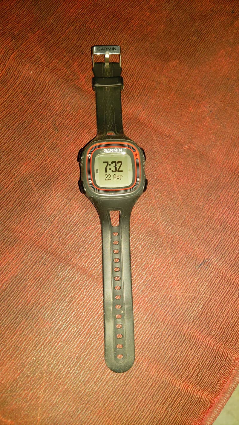 GARMIN Forerunner 10 GPS Watch 1