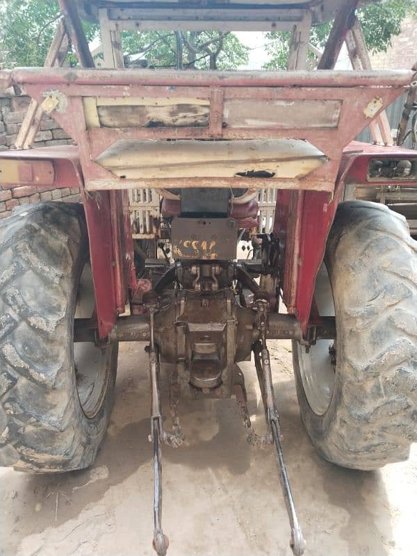 Tractor for urgent sale Messi 240 model 2007 7