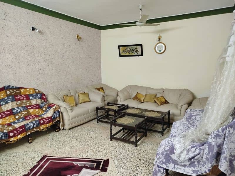 11 Marla double storey house for sale 12