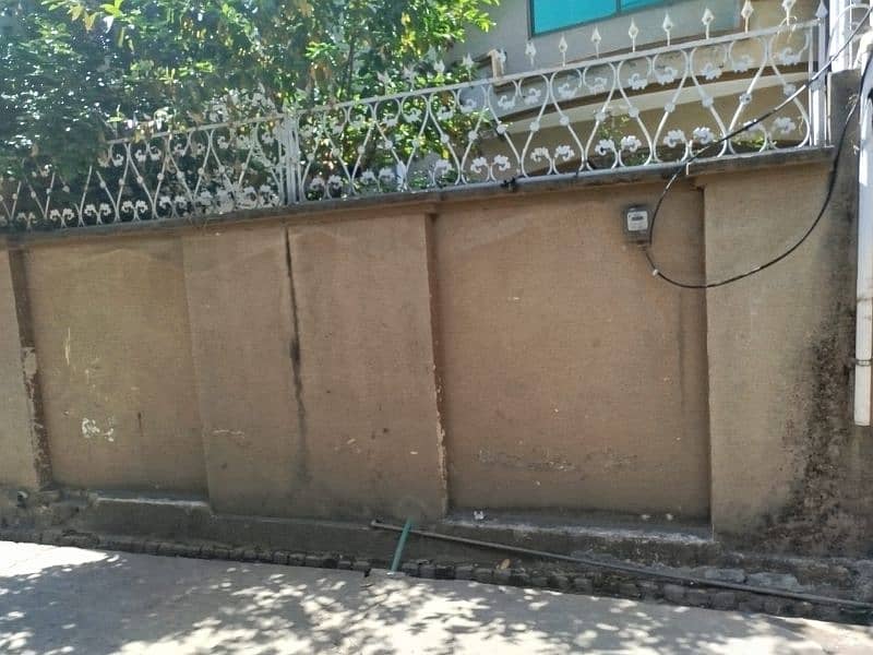 11 Marla double storey house for sale 16