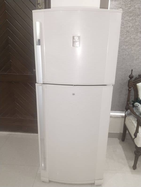 Large size. Dawlance Refrigerator great working condition 3