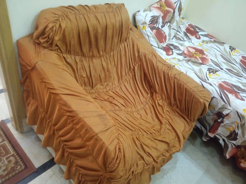 3/1/1 SoFa Set Available For Selling 10