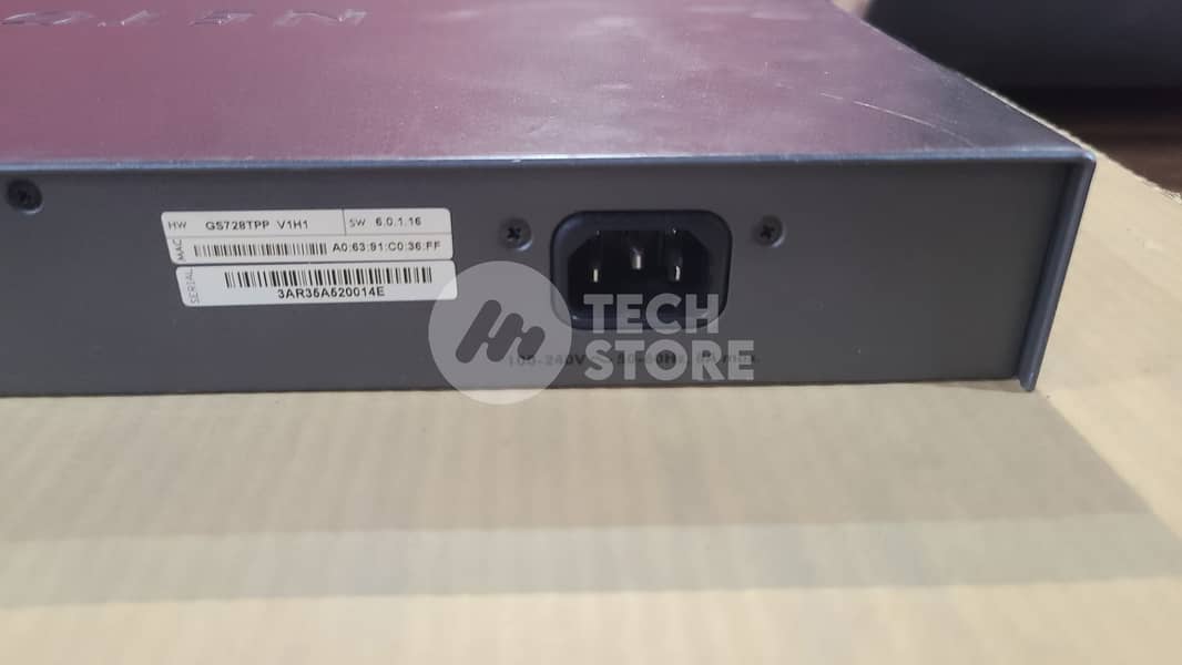NETGEAR Gigabit Ethernet Smart Switch 28-Port PoE (GS728TPP) (Renewed 6