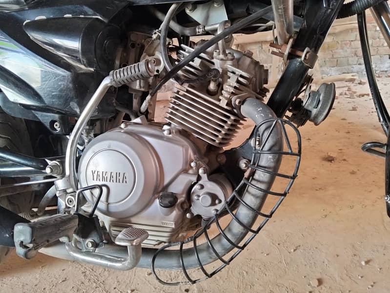 Yamaha YB 125Z Model 2022 11