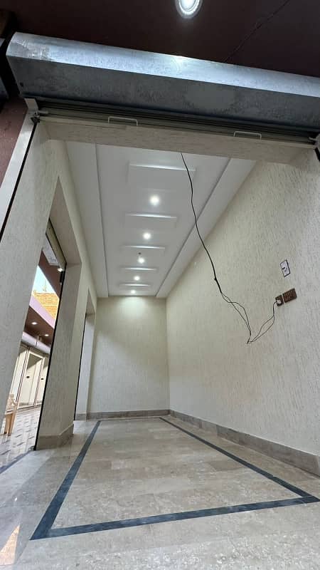154 Sq Ft Corner Shop Available For Sale With Double Shatter In Jalalpur Jatan Main Bazaar 3