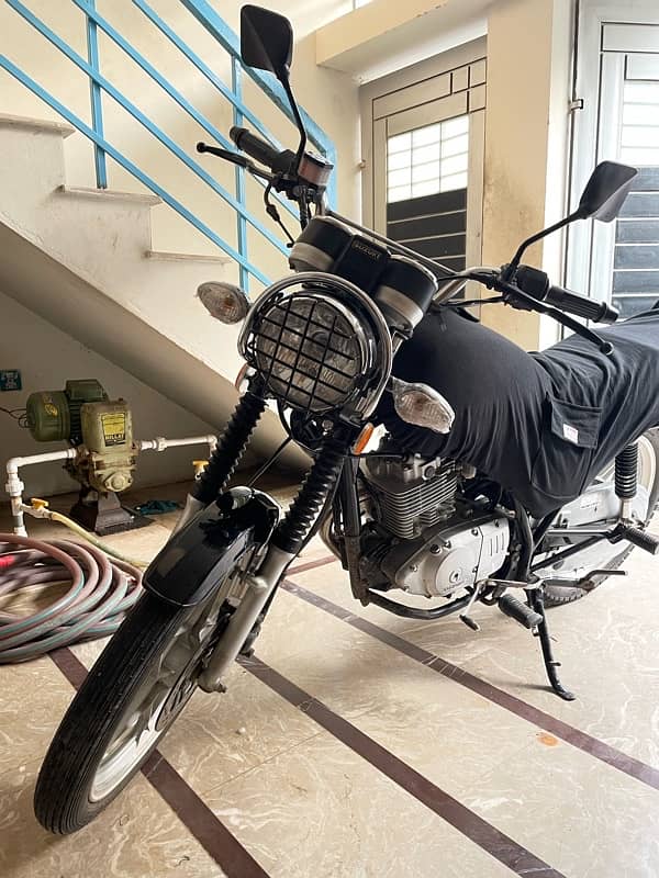 SUZUKI GS 150 LIMITED EDITION IMMACULATE CONDITION 4