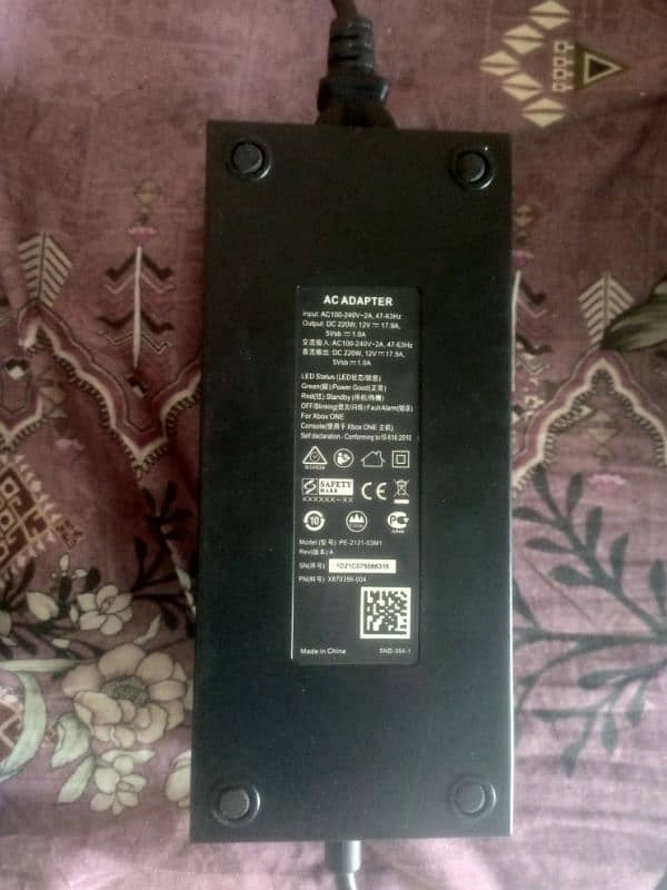 Xbox One 500gb non jailbreak with 3 games disc 7