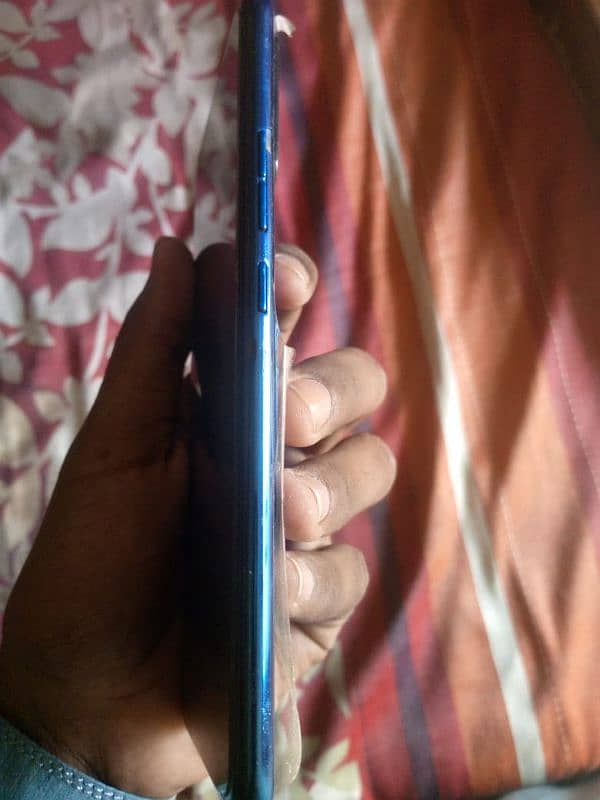 tecno camon 12 air 4/64 only mobile need money  phone 03487260865 3