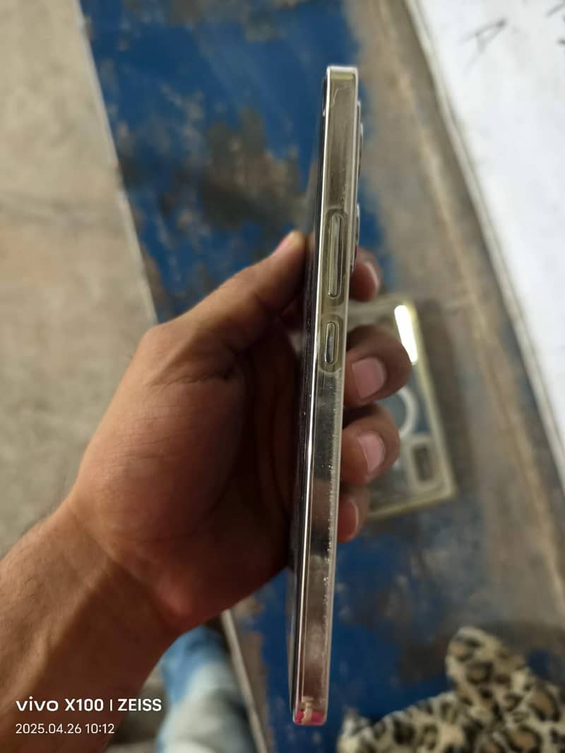 Infinix Note 40  Ram 8.00+8.00 storage 256GB 3