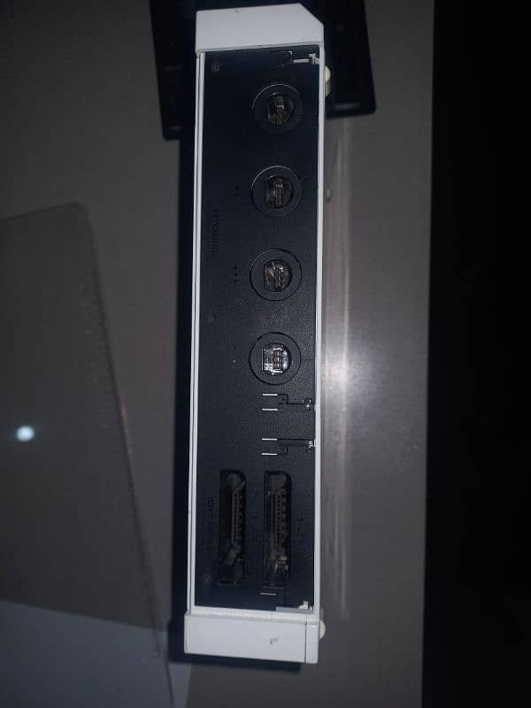 Nintendo Wii in good condition 3