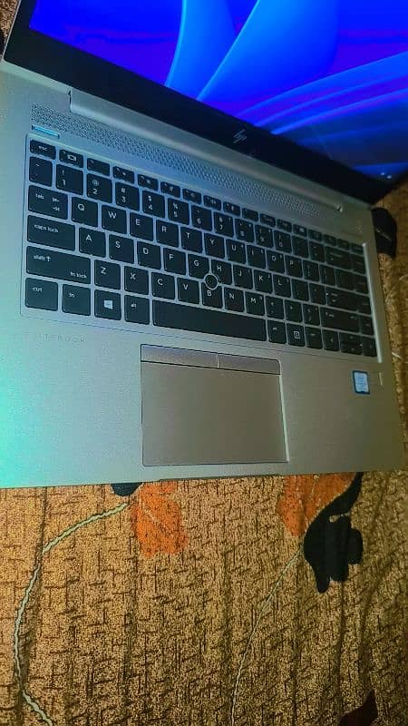 Intel Core i5 | Quad Core Processor 8th Generation  8 GB Ram 256 GB 3
