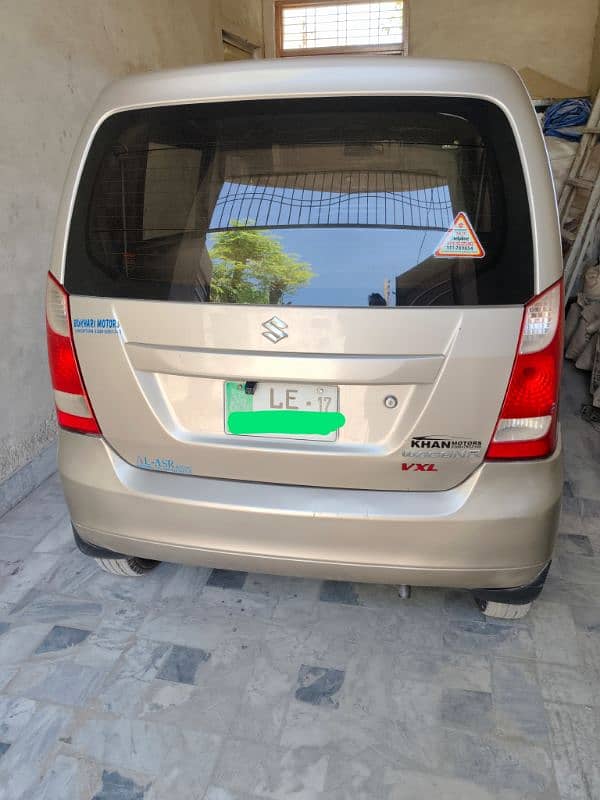 Suzuki Wagon R 2017 1