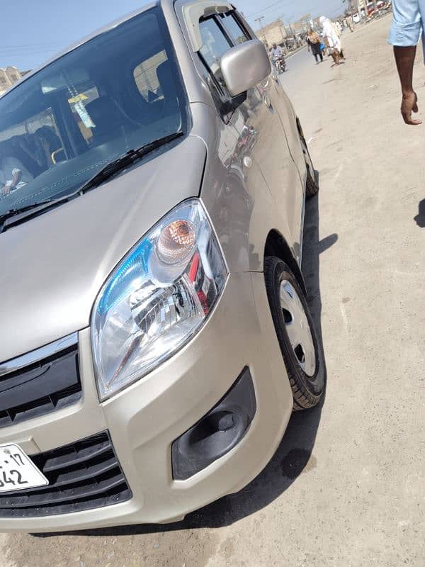 Suzuki Wagon R 2017 4
