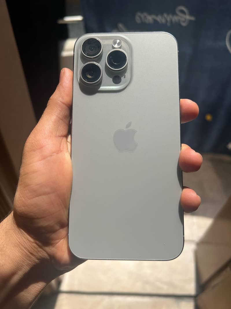 Iphone 15 pro max( Non PTA) 0
