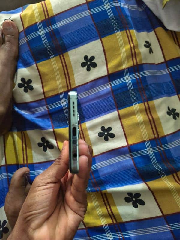 infinix hote 40 pro 4