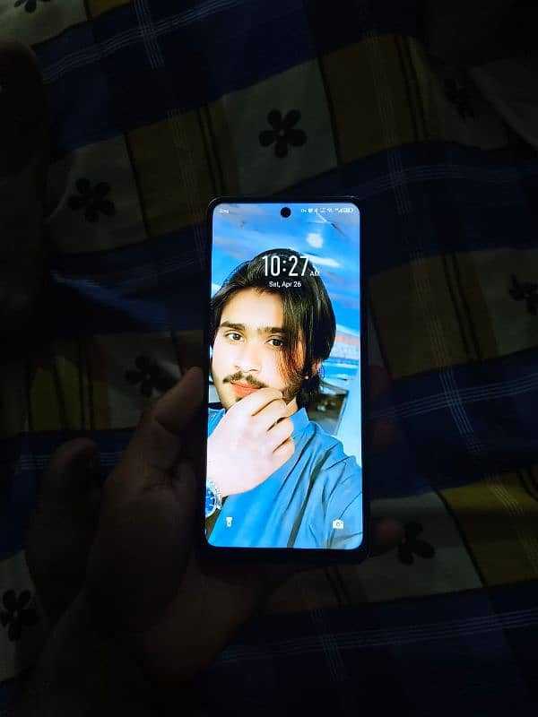 infinix hote 40 pro 7