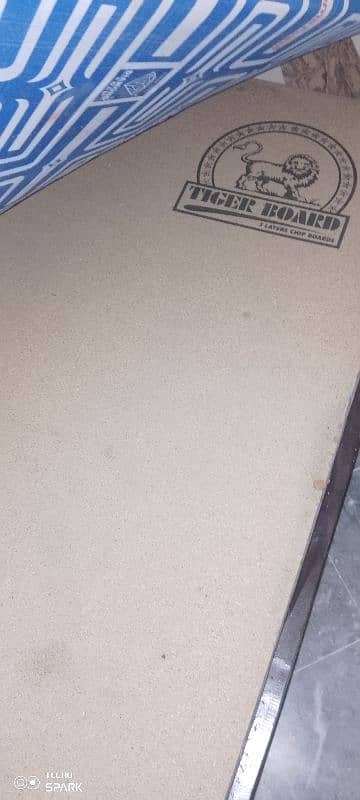Two single beds with mattress 3