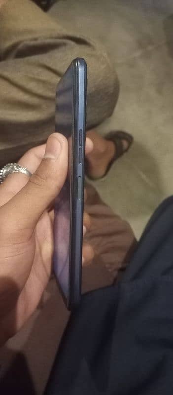 tecno camon 18t 4
