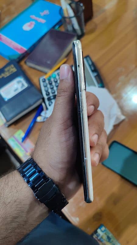 OnePlus 10 pro 5
