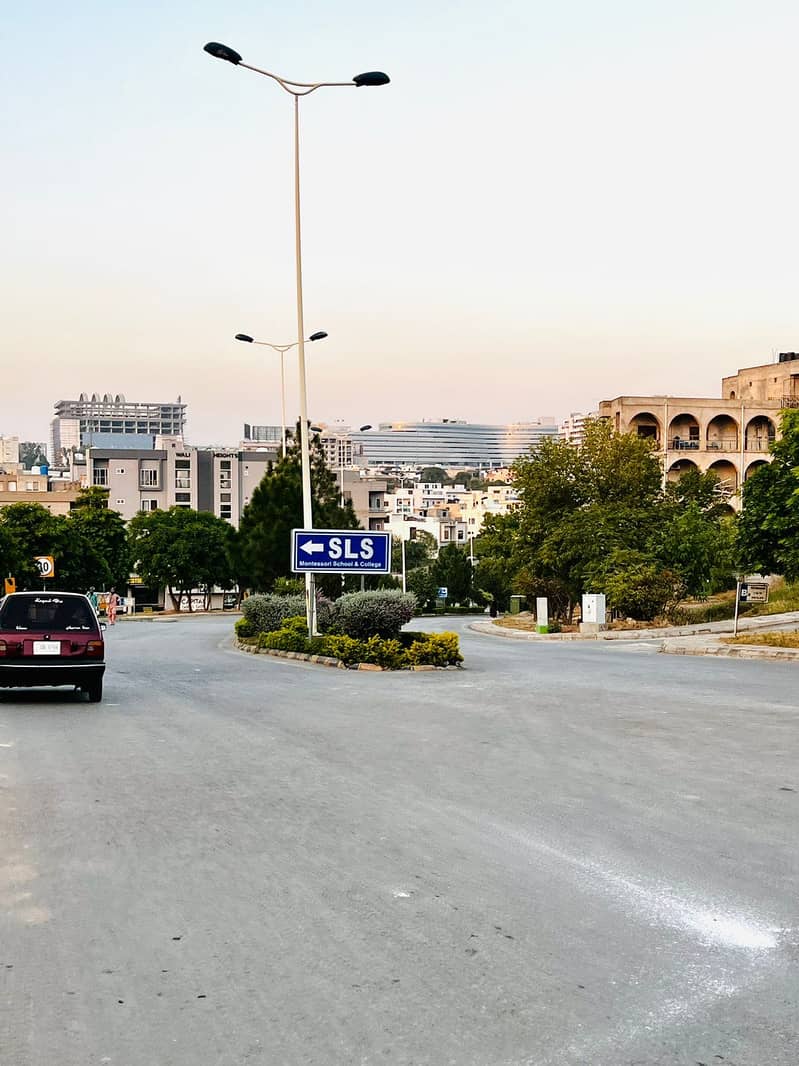 14 Marla Plot Available For Sale in Zaraj 1